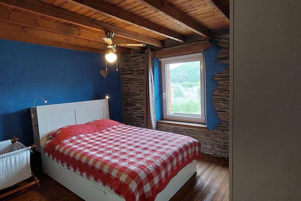 L'Ardoisiere: Jolie Maison Ardennaise. Villa Alle Kültér fotó
