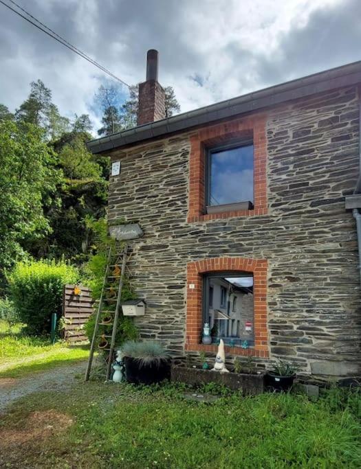 L'Ardoisiere: Jolie Maison Ardennaise. Villa Alle Kültér fotó